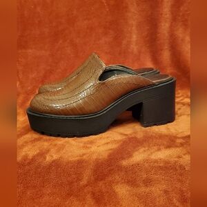 PLATFORM BROWN GENUINE LEATHER MULES